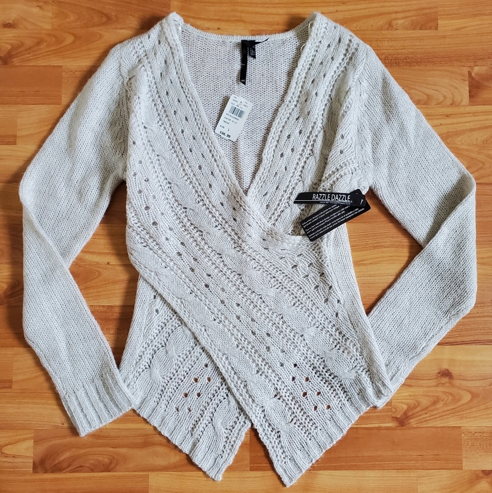 Razzle Dazzle Cream Criss Cross Sweater NWT Large | Cozy Fall Knit